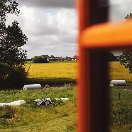 Farm stay Dambaekgaard Sustainable Farm Harlev (Stevns)