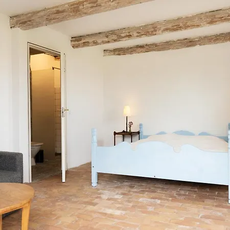 Farm stay Dambaekgaard Sustainable Farm Harlev (Stevns)
